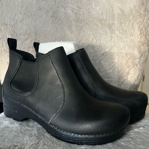 Dansko Frankie Black Oiled Boot